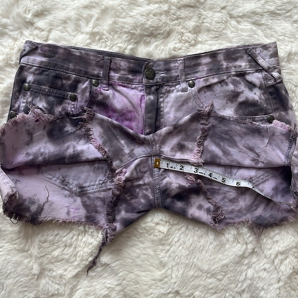 Free People Tie-Dye Women's Shorts 29 - Picture 5 of 15